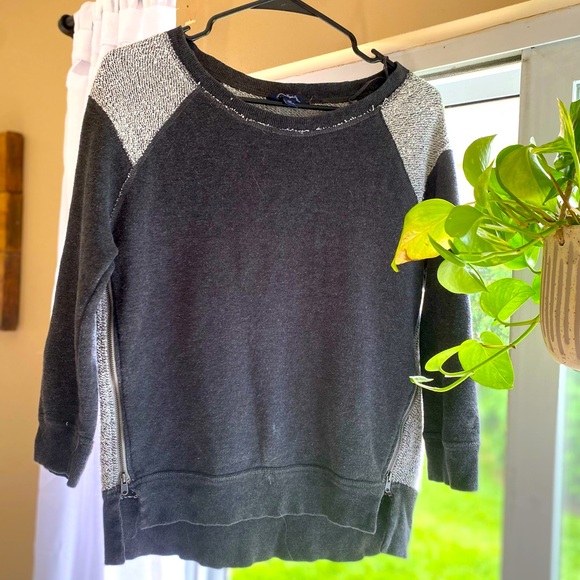 American Eagle gray sweater S - Picture 2 of 3